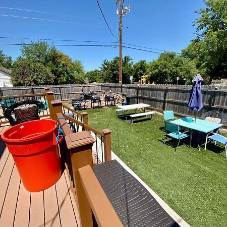 1 Mile To Fort Sill! The Carolebelle Cottage Sleeps 8 With Hottub,Grills,Firepit ลอว์ตัน ภายนอก รูปภาพ